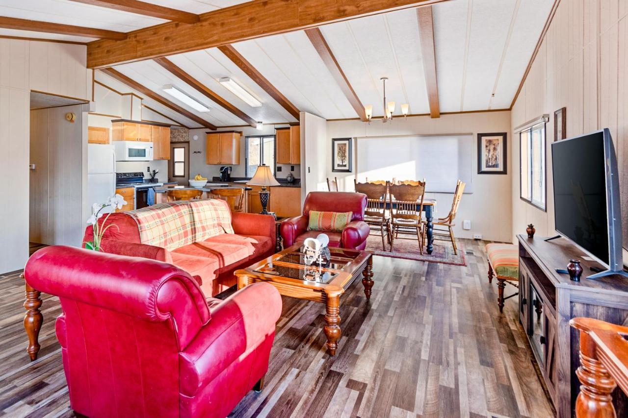 Downtown Harrison Lakefront Getaway Екстер'єр фото